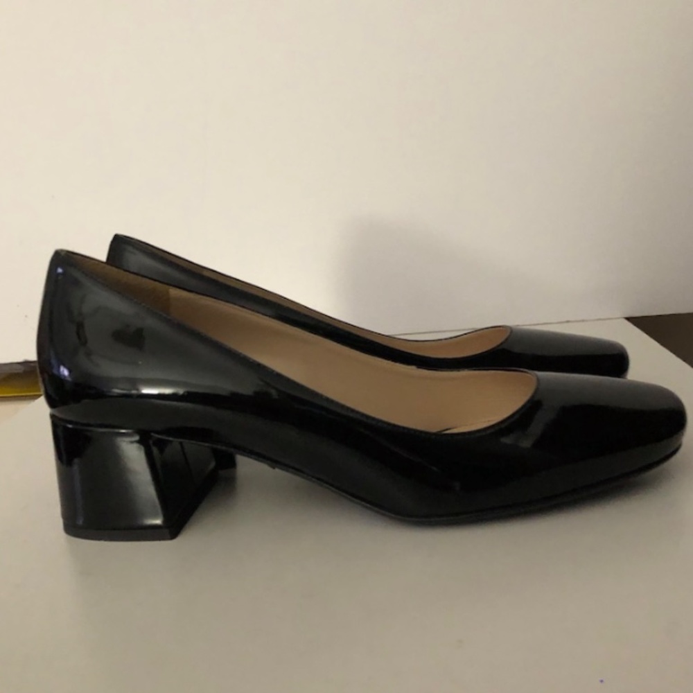 Prada  Black Patent Leather Heeled Pumps Shoes - Picture 13 of 15